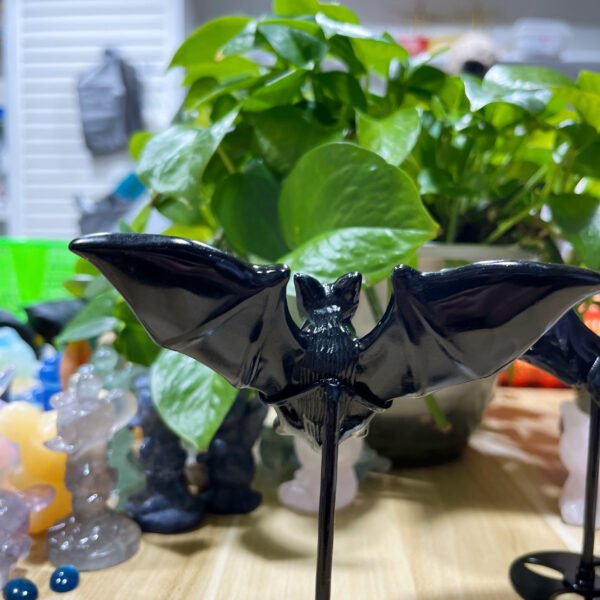 Natural obsidian carved bat ornaments Halloween hot