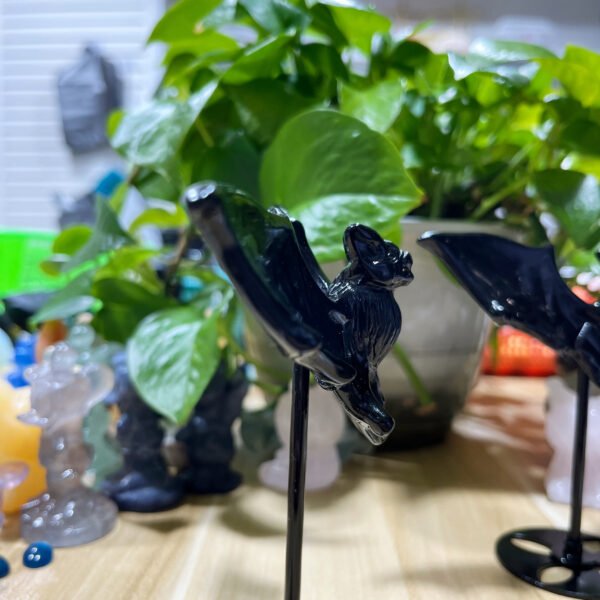 Natural obsidian carved bat ornaments Halloween hot